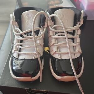 Jordan 11 Retro TD Sneakers